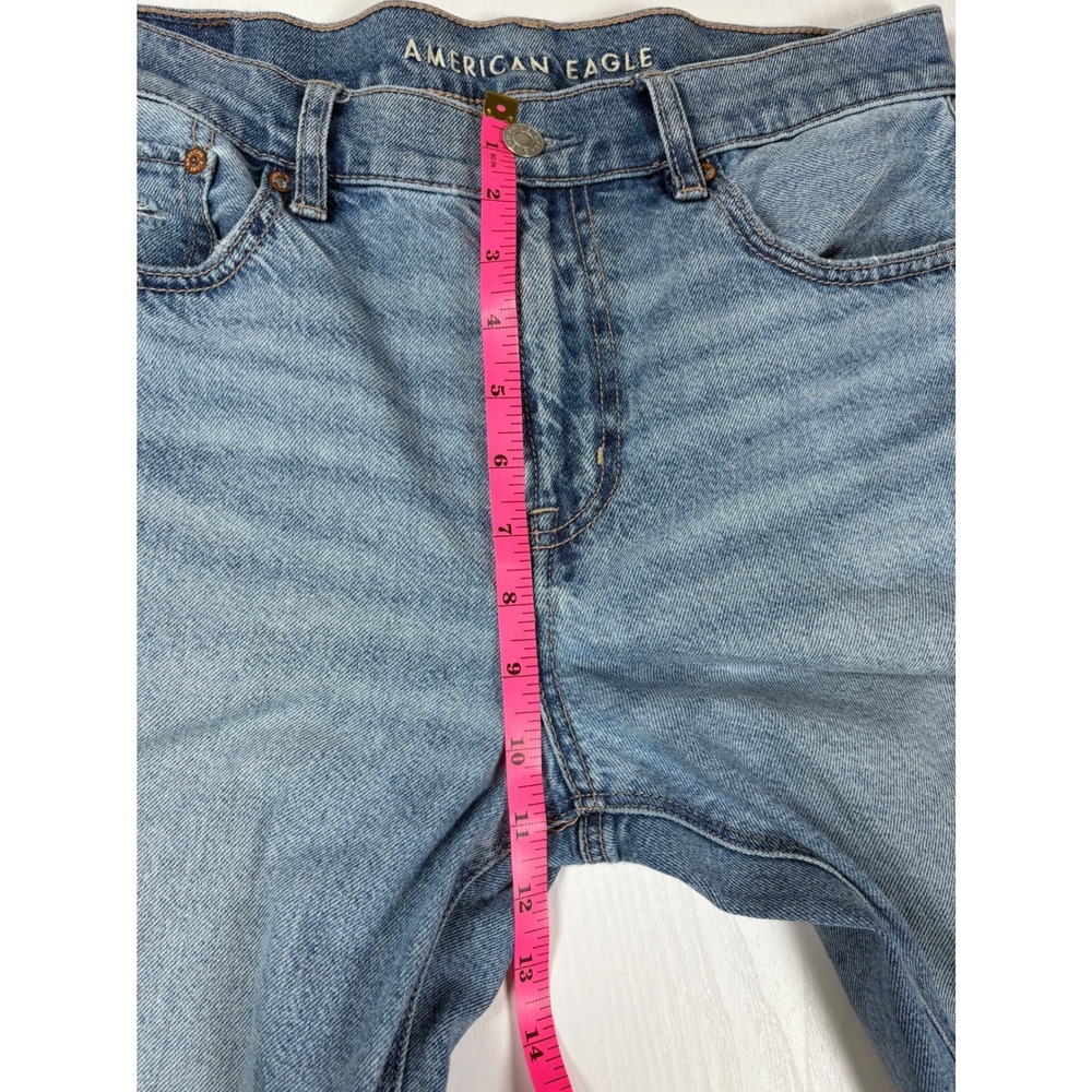 American Eagle Ex-Boyfriend Strigid Light Wash Relaxed Straight Jeans Womens 4R - Picture 15 of 16